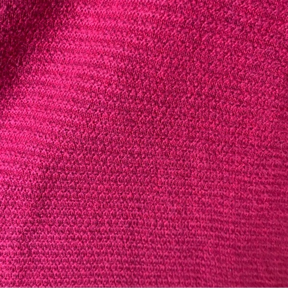 Old NAVY RED TIGHT KNIT VNECK SWEATER SIZE MEDIUM - Picture 8 of 8